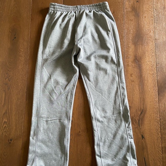 NWT Grey Nike Sweats! - Picture 3 of 6